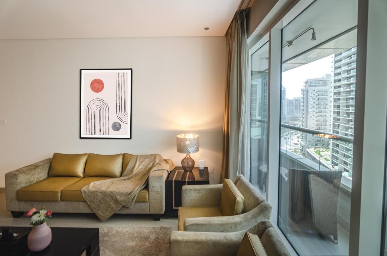 Oskena Vacation Homes-damac Maison Canal View Apartment Dubai