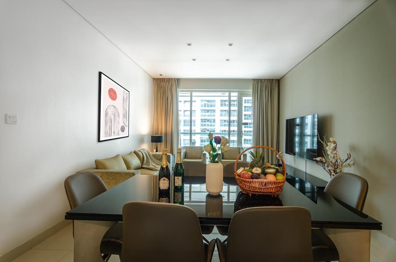 Oskena Vacation Homes-damac Maison Canal View Apartment