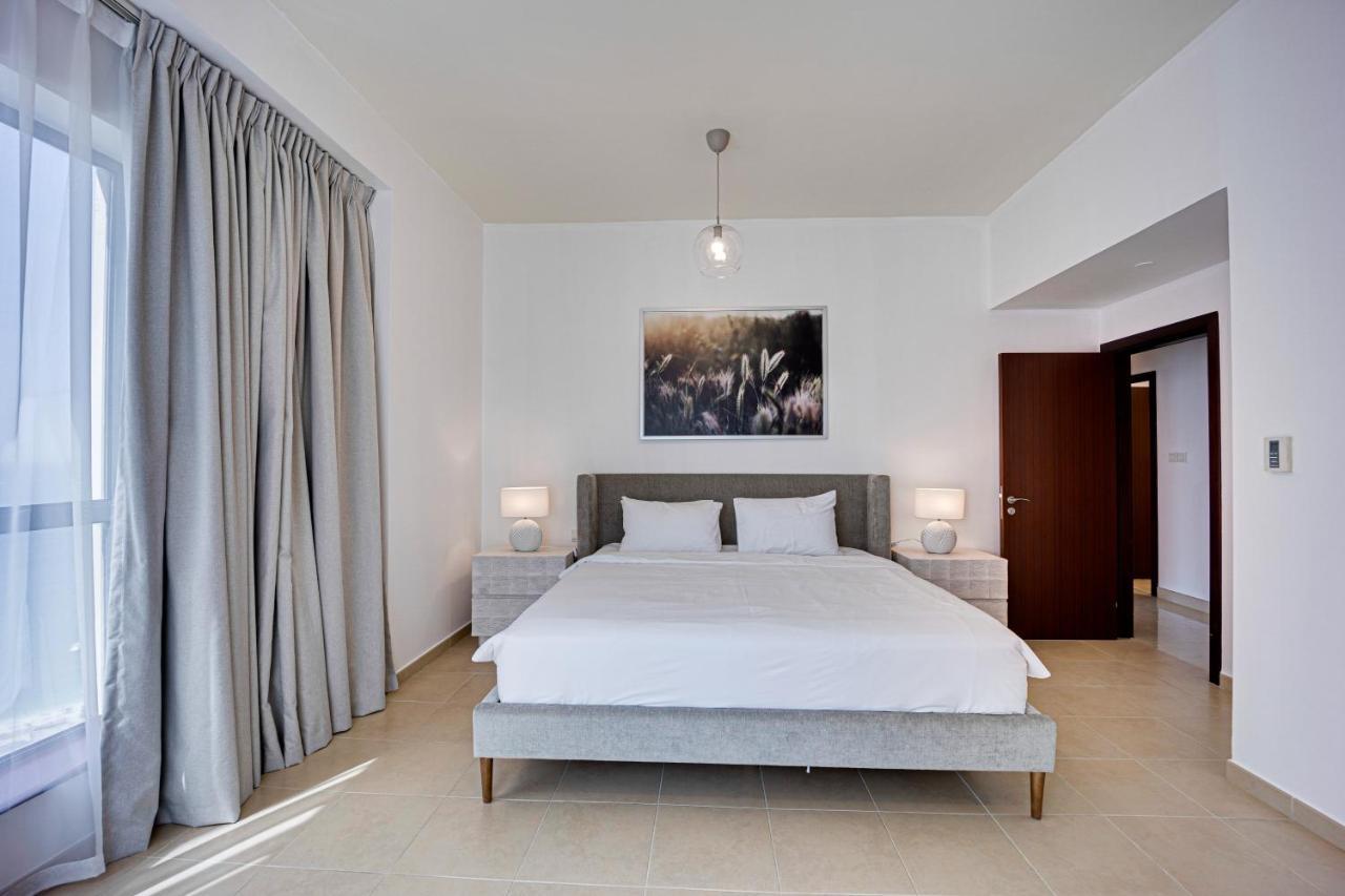 Incredible Sea View In The Jbr, 2 Bedroom Bahar 2, The 21st Floor *