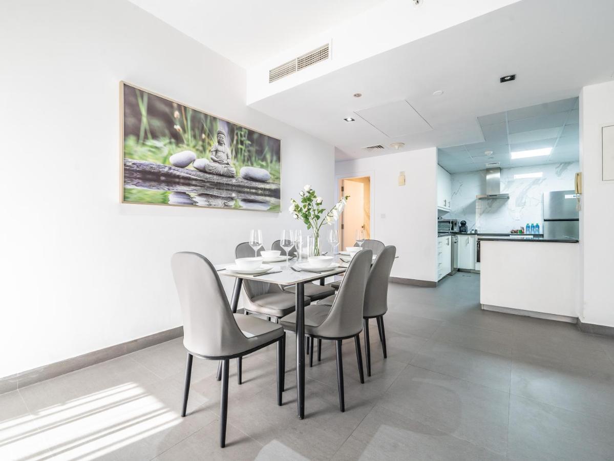 Luxury Waterfront With Access *
