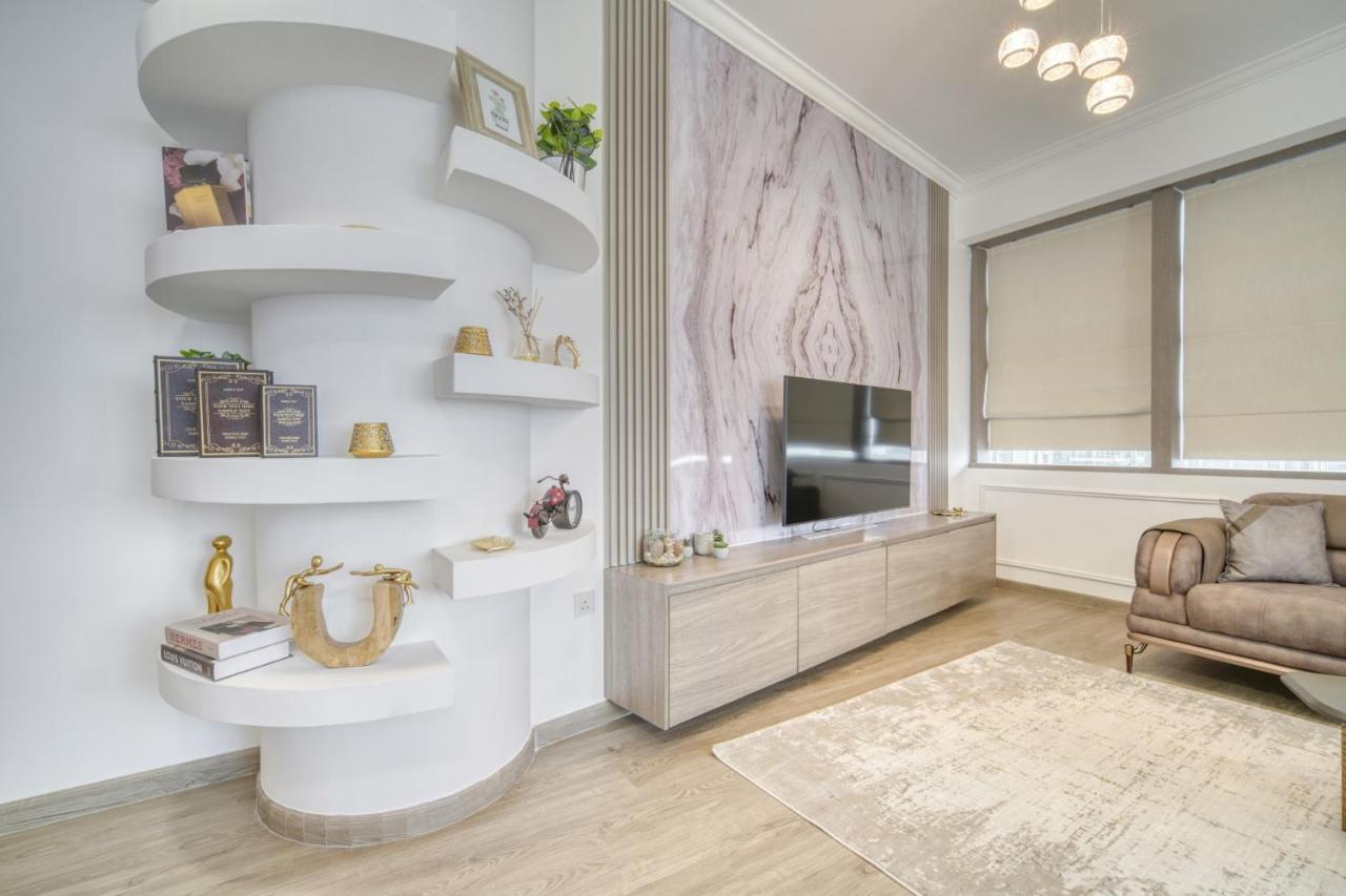 Ocean Heights, Marina - Mint Apartment *