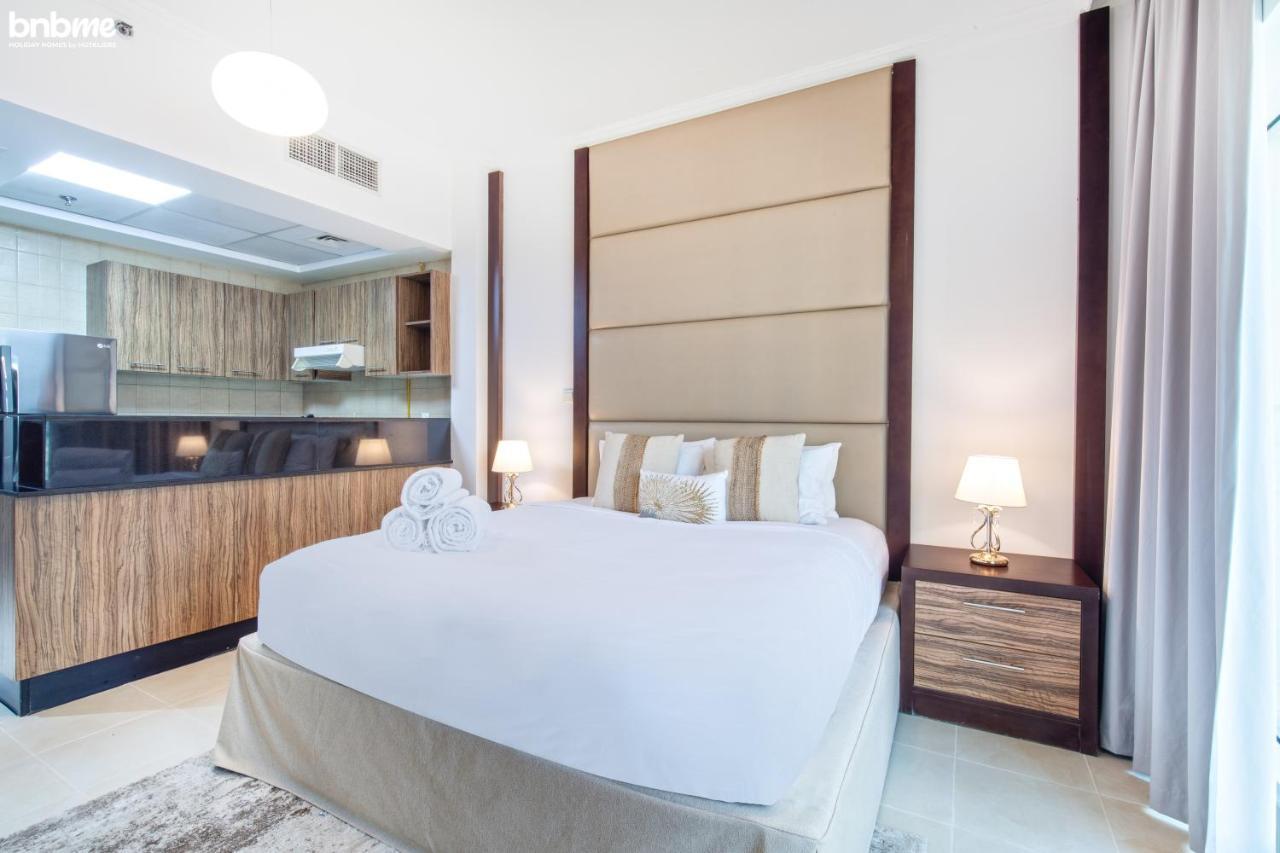 Bnbmehomes - Cosy Downtown Apt W Balcony Near Metro Station -1710 *
