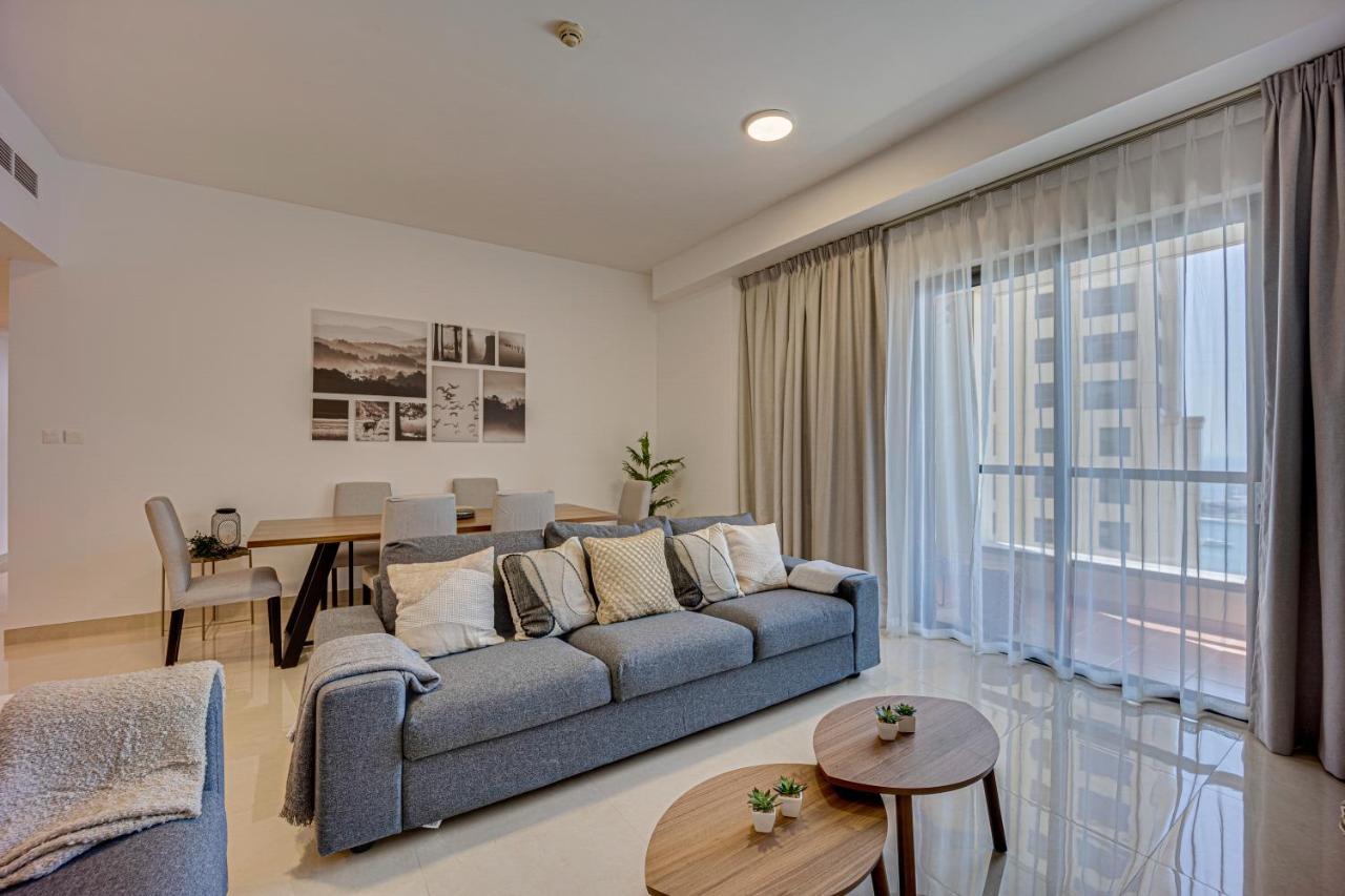 Incredible Sea View In The Jbr, 2 Bedroom Bahar 2, The 21st Floor Apartment