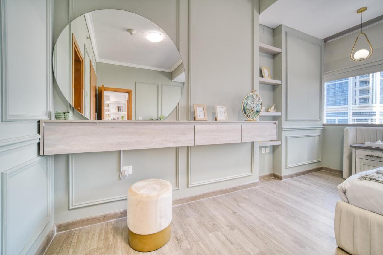 Ocean Heights, Marina - Mint Apartment