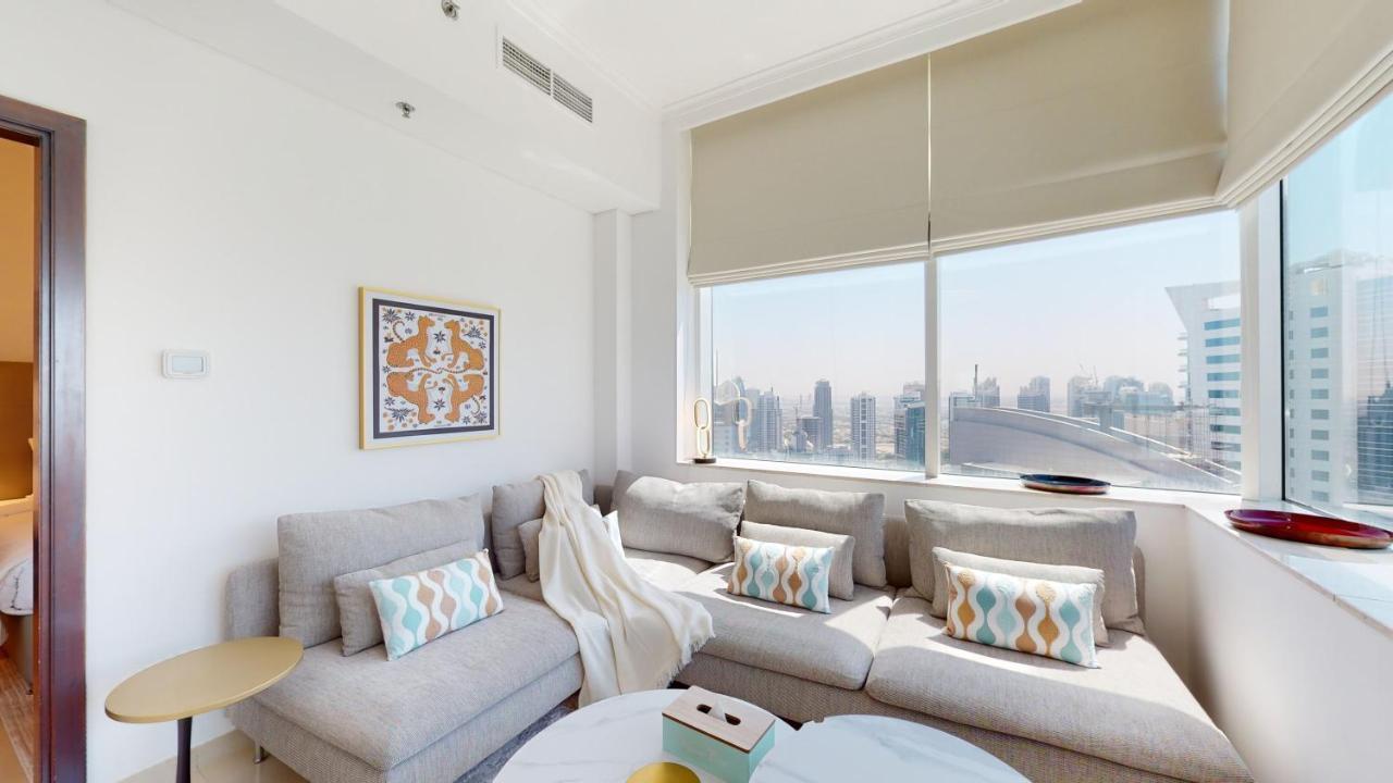 Br Luxe 1 Bdr W/ Balcony & Sea Views