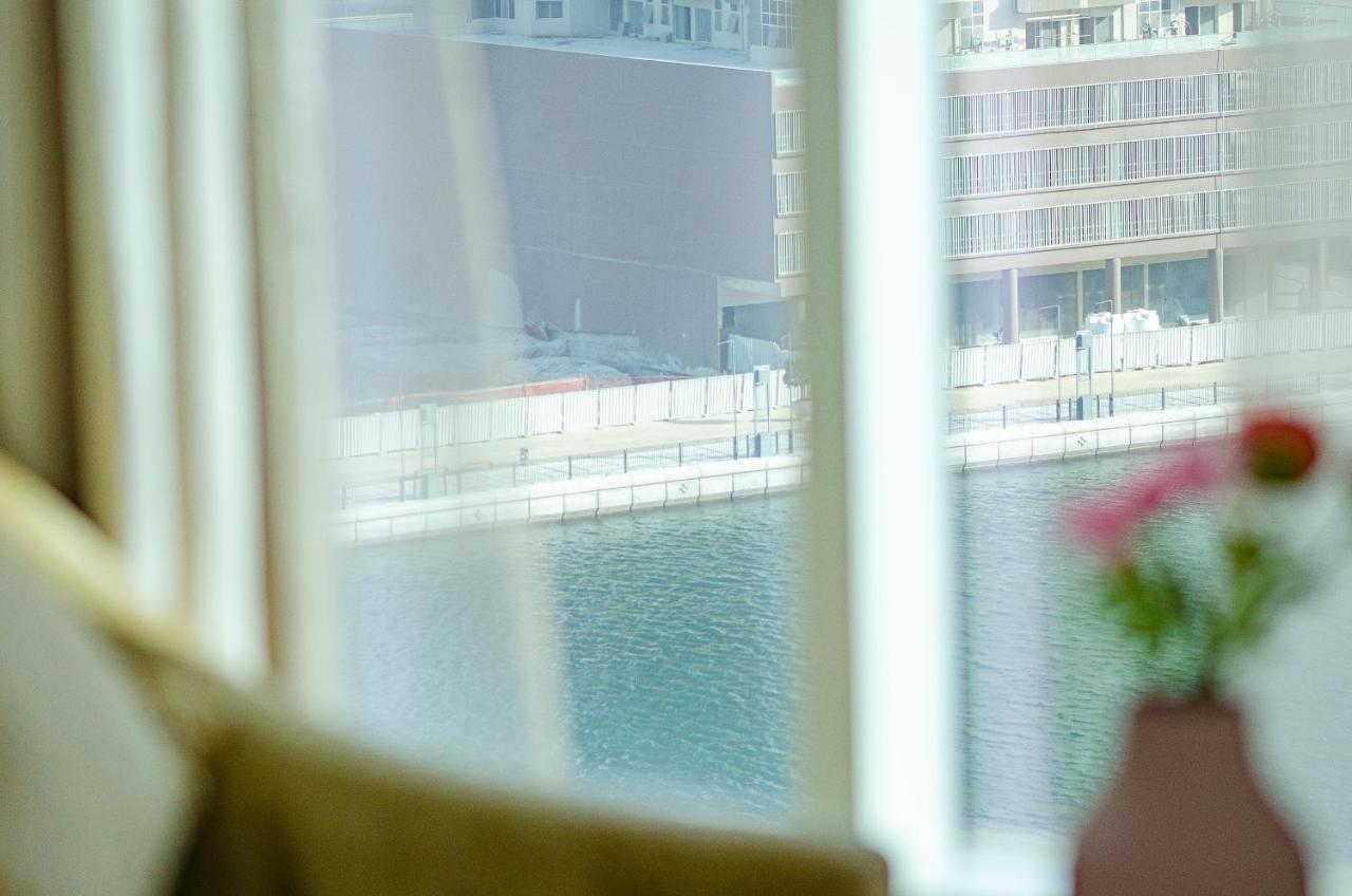 Oskena Vacation Homes-damac Maison Canal View *