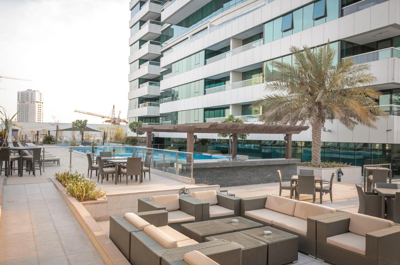 Oskena Vacation Homes-damac Maison Canal View *
