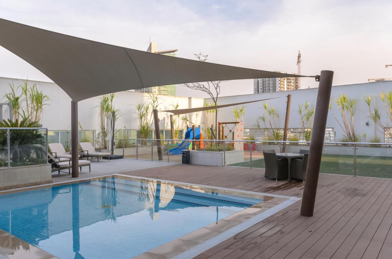 Oskena Vacation Homes-damac Maison Canal View Apartment