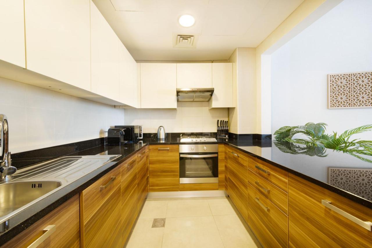 Maison Privee - Premium Apt In Sparkle Towers Next To Jbr Beach With Amazing Facilities *