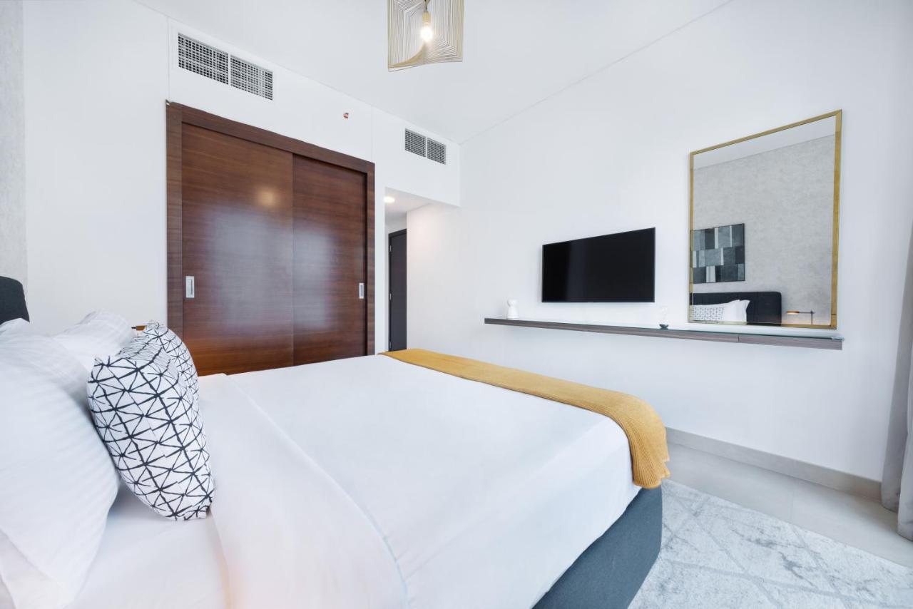 Maison Privee - Premium Apt In Sparkle Towers Next To Jbr Beach With Amazing Facilities Apartment