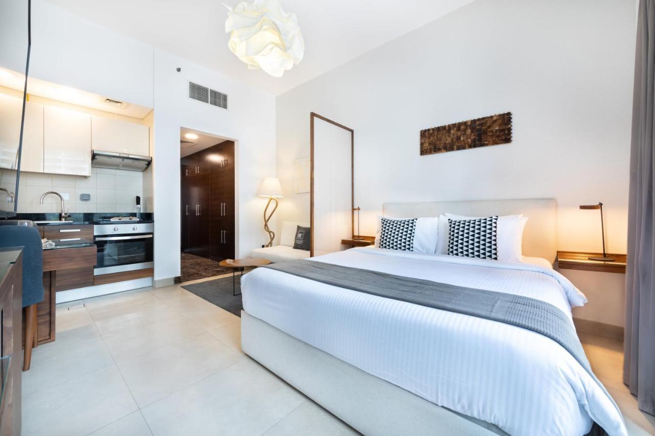 Maison Privee - Premium Apt In Sparkle Towers Next To Jbr Beach With Amazing Facilities Apartment