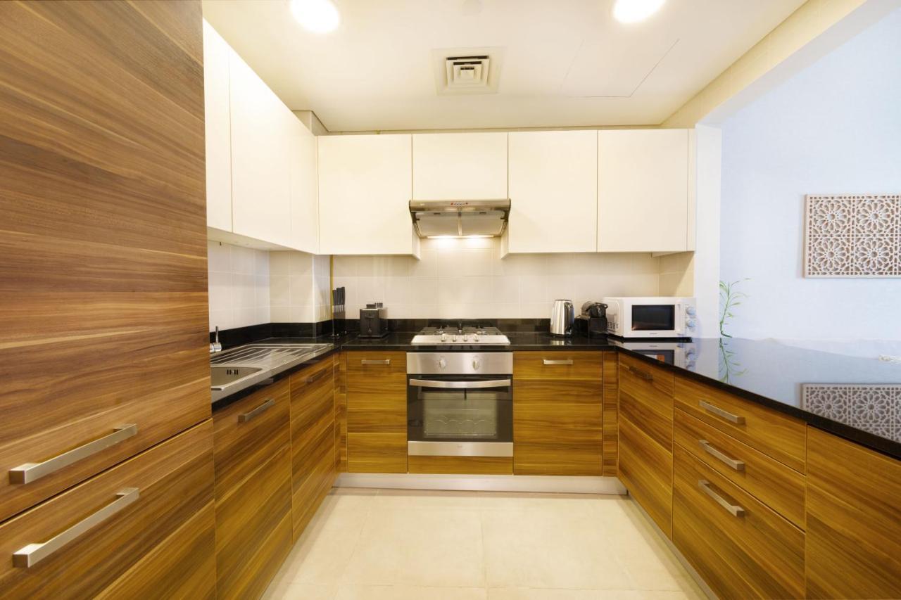 Maison Privee - Premium Apt In Sparkle Towers Next To Jbr Beach With Amazing Facilities * Dubai