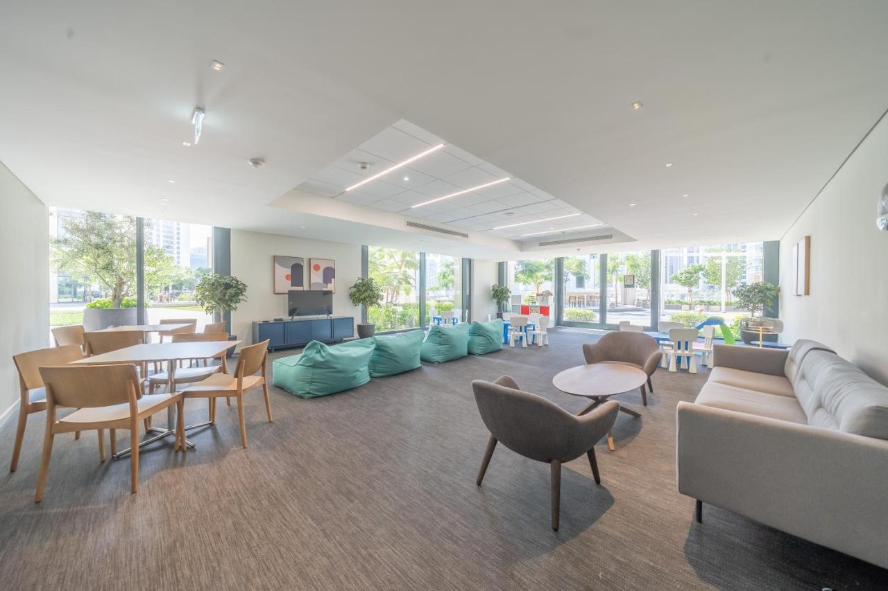 Incredible Views From Classy With Terrace Apartment *