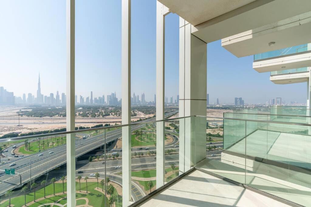 Burj Khalifa View - 1bedroom - Pool & Gym Apartment Dubai