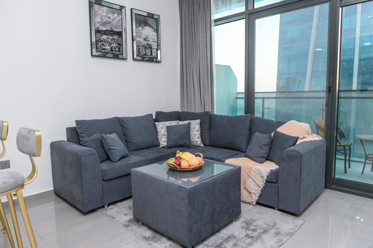 Holiday home 1bhk With Canal View Damac Merano Business Bay Dubai