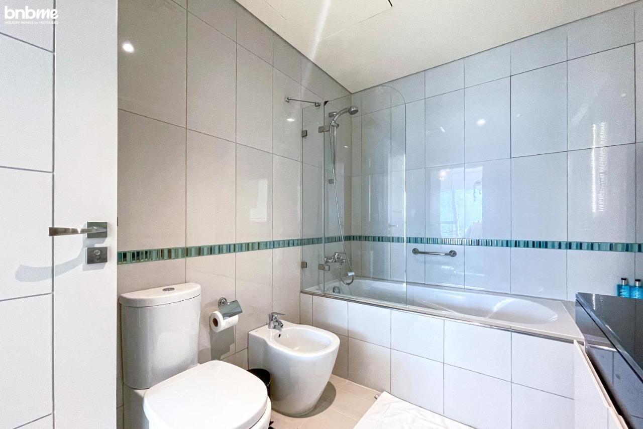 Bnbmehomes - Charming 2br In Marina With Sea View -1901