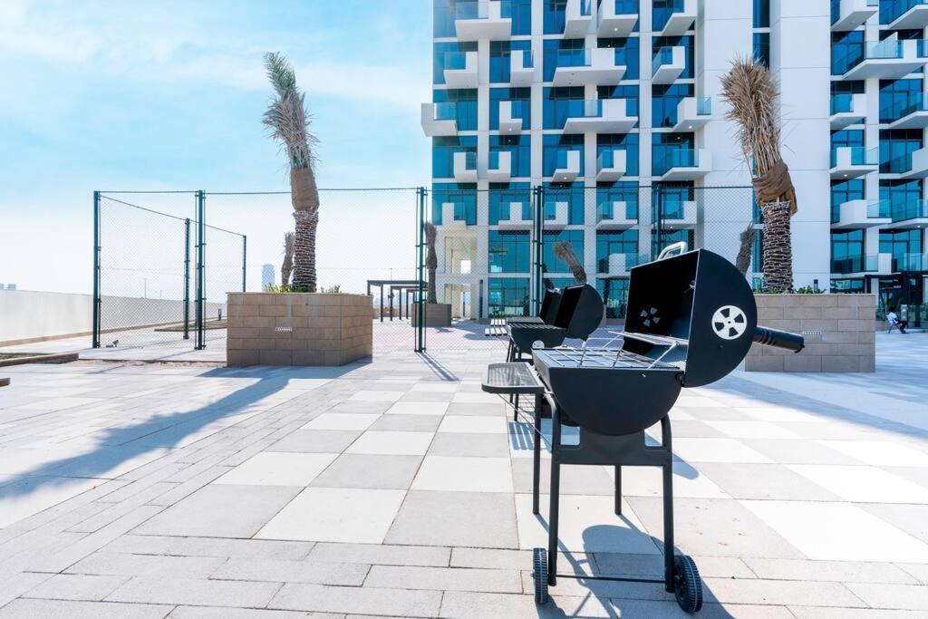 Burj Khalifa View - 1bedroom - Pool & Gym Apartment Dubai