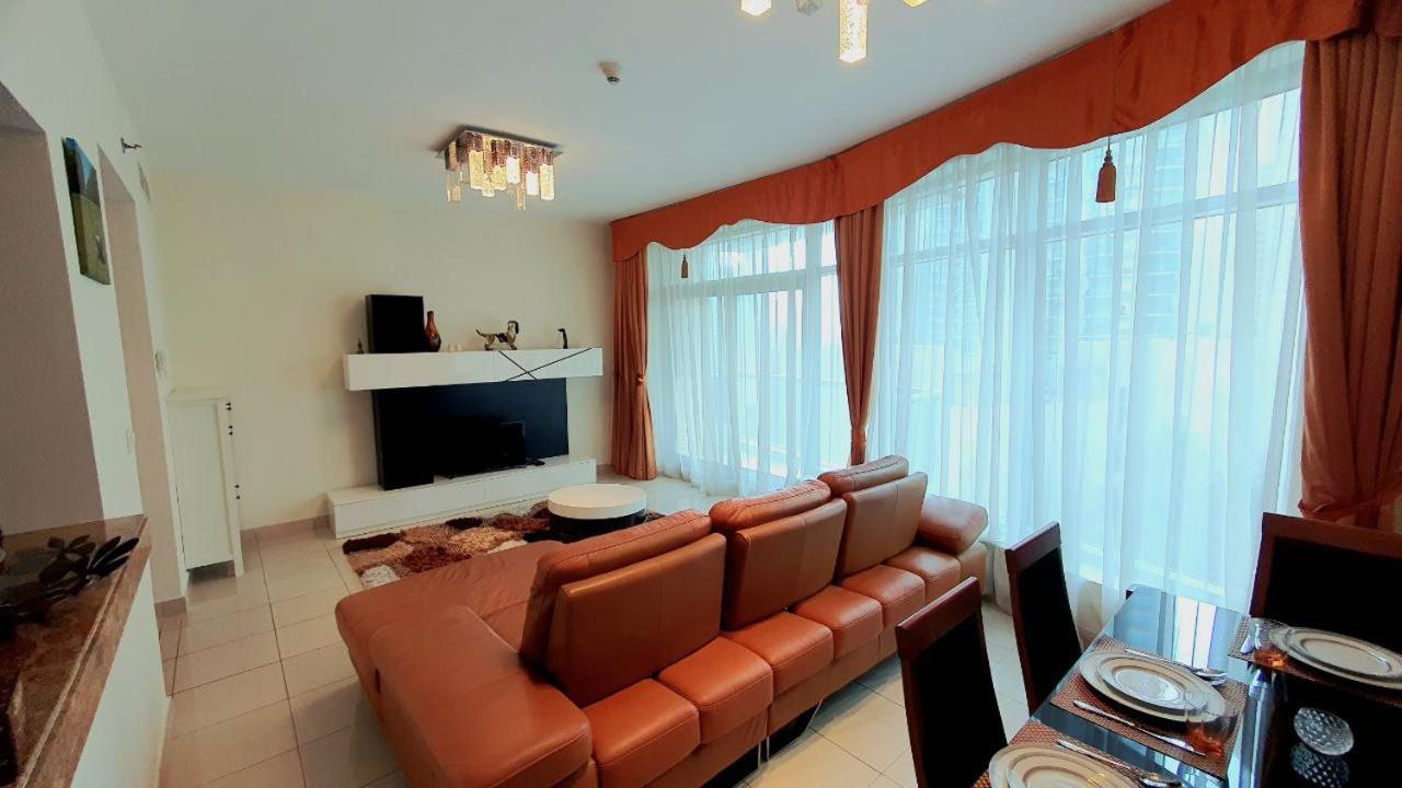 2br In Park Island Fairfield, Marina Apartment *