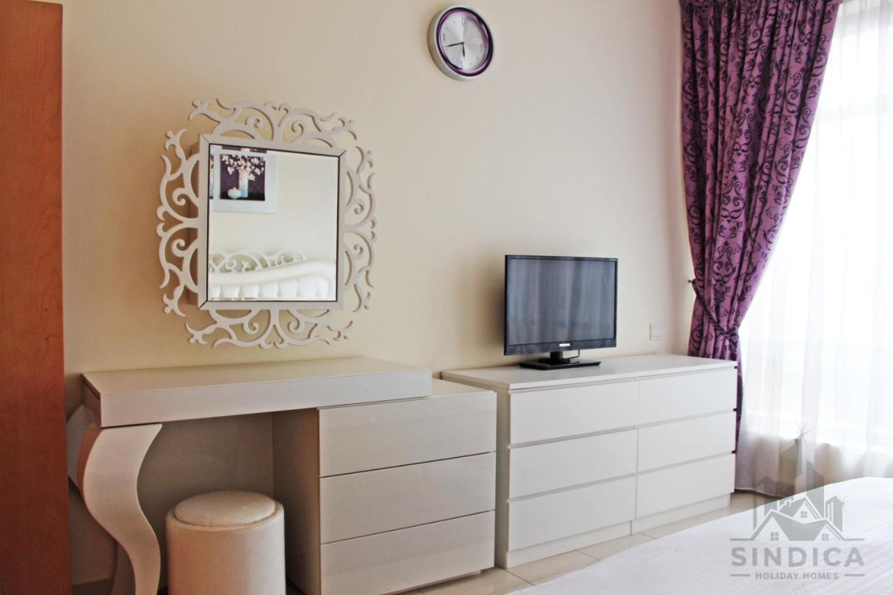 2br In Park Island Fairfield, Marina Apartment *