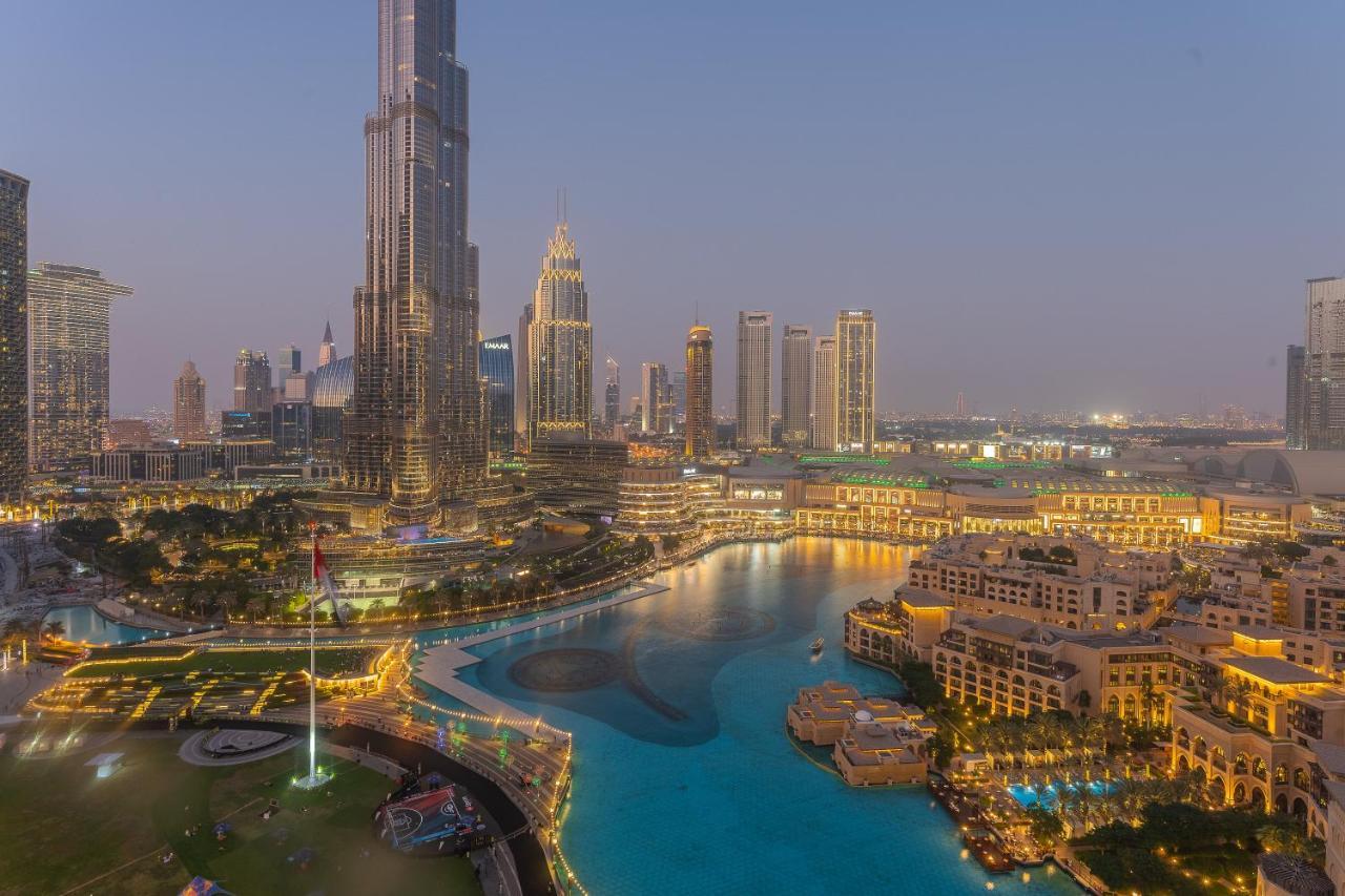 Spectacular Burj & Fountain View - Luxurious 3 Bedrooms & Maids - The Residences Apartment *