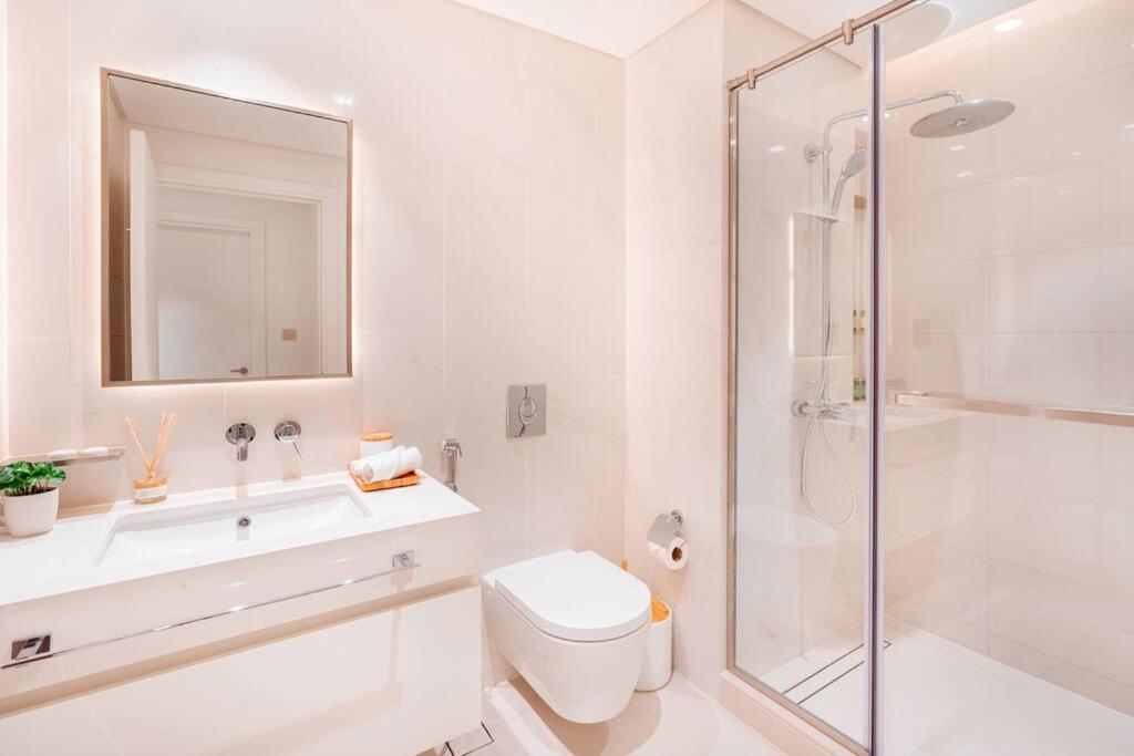 Prime Retreats - Vista Emaar * Dubai