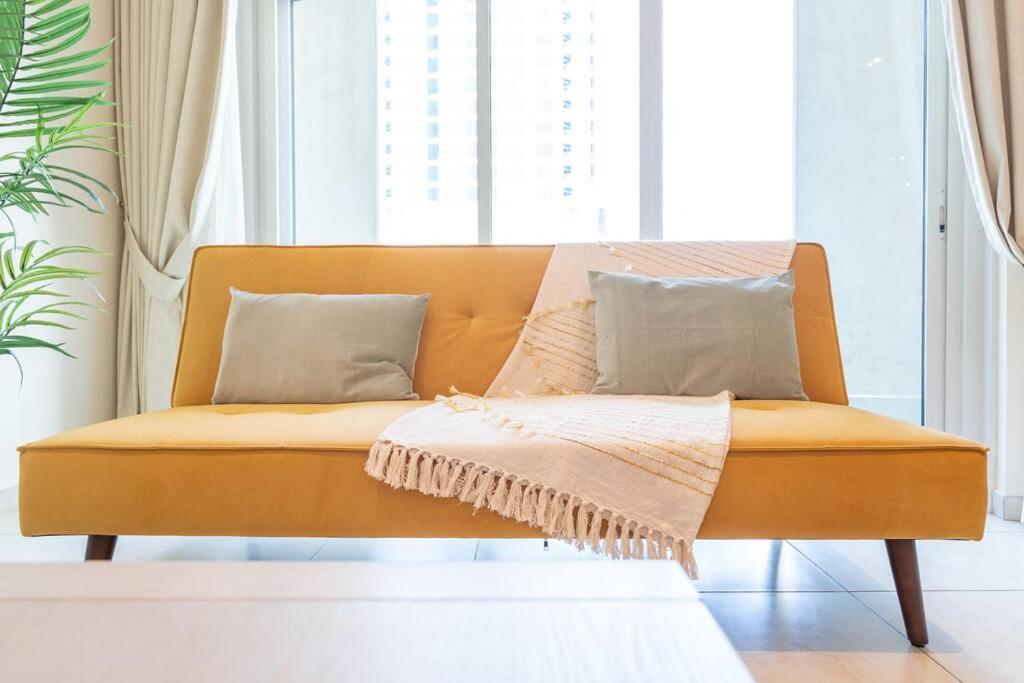 Charming In Marina Apartment Dubai