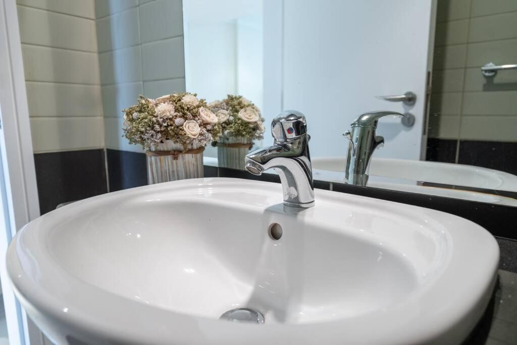 Charming In Marina Apartment Dubai