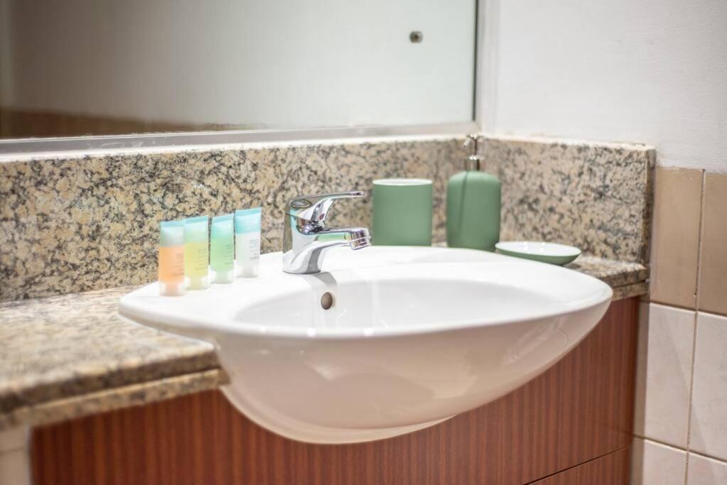 Apartment In The Greens 10min To Metrostation *