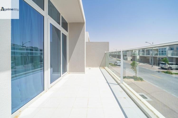 Primestay - 3br In Basswood In Damac Hills 2 * Dubai