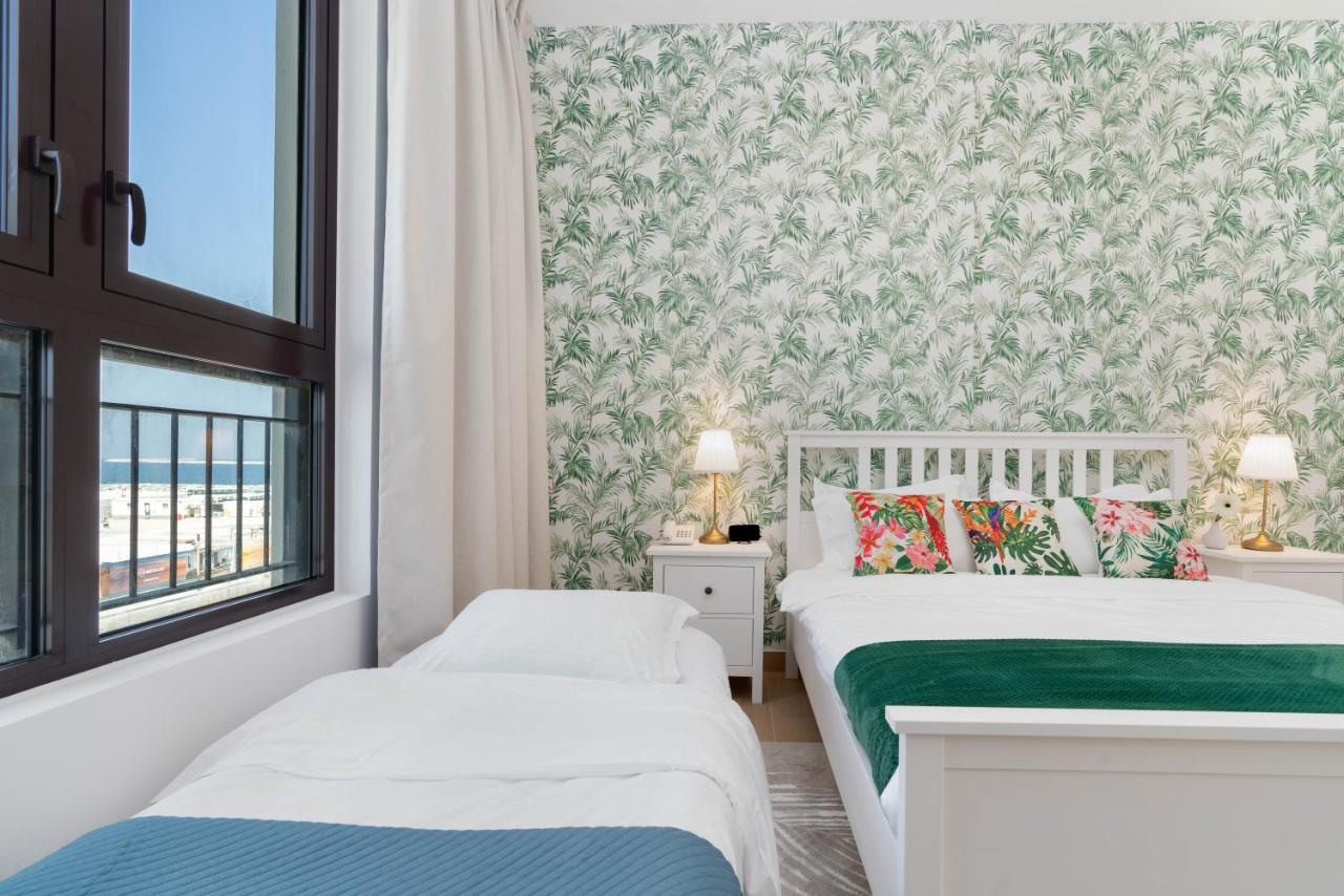 Apartment Ultimate For 4 With Sunset Balcony At La