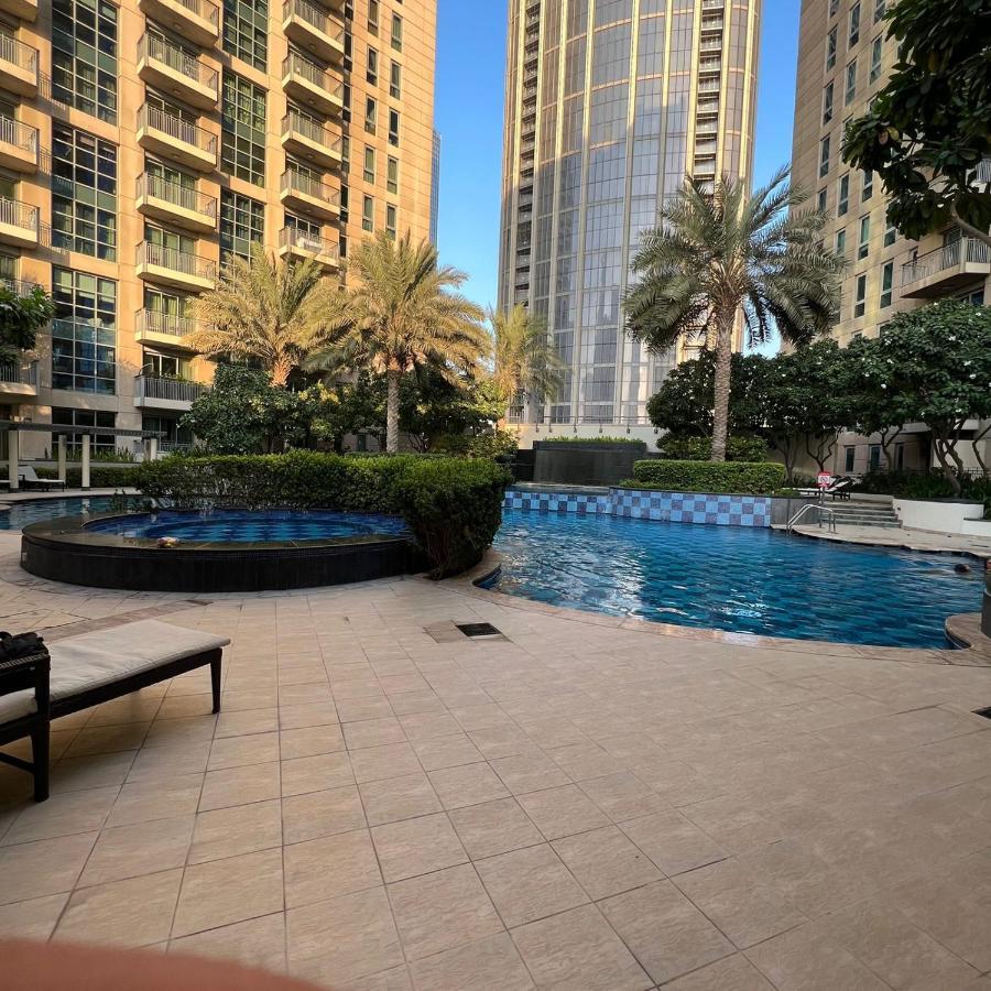 First Class Studio With Downtown Boulevard View Apartment *