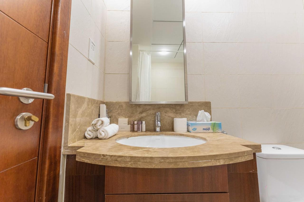 First Class Studio With Downtown Boulevard View Apartment Dubai