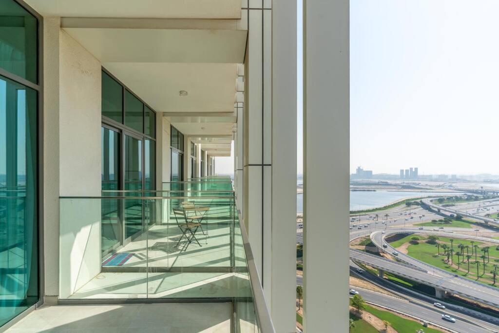 Burj Khalifa View - 1bedroom - Pool & Gym * Dubai