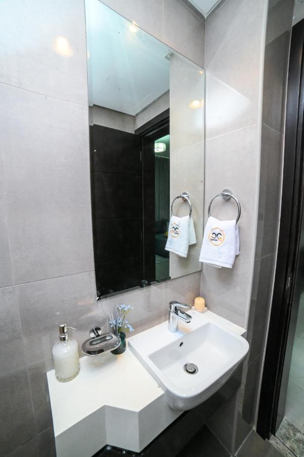 1bhk With Canal View Damac Merano Business Bay Holiday home *