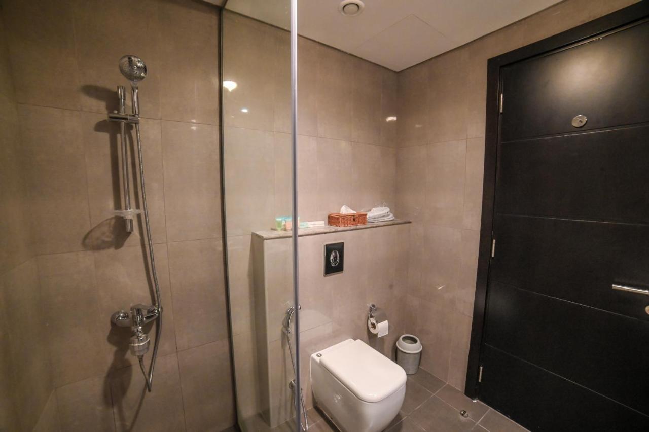 1bhk With Canal View Damac Merano Business Bay Holiday home *