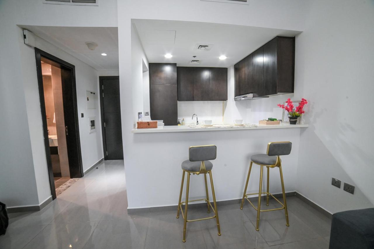 1bhk With Canal View Damac Merano Business Bay