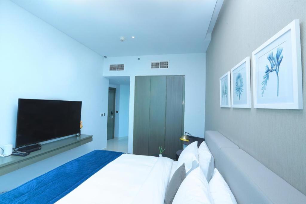 Damac Maison Prive Deluxe With Burj-khalifa View Hotel