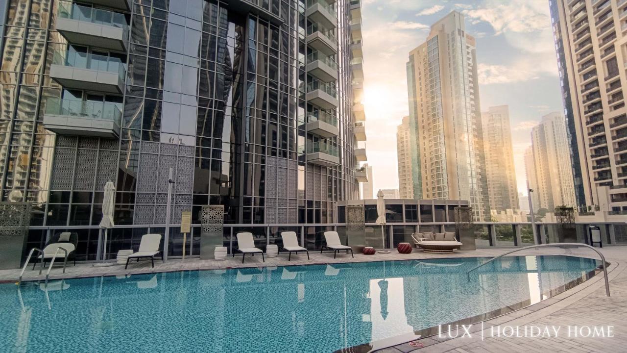 Lux The Opera Grand Burj Khalifa View *