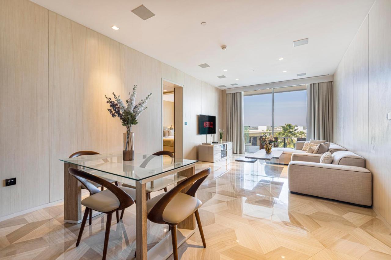 Apartment Daniels Five Palm Sea View 2br With Maids *