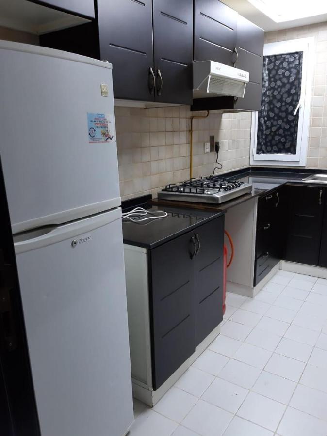 Decent 2 Boys Hostel Near Burjuman Metro Station Hostel Dubai