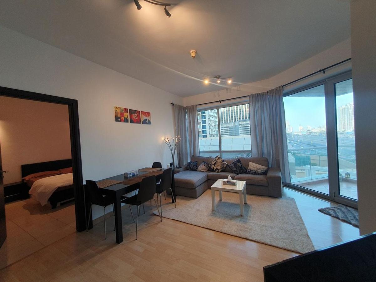 Apartment La Riviera *