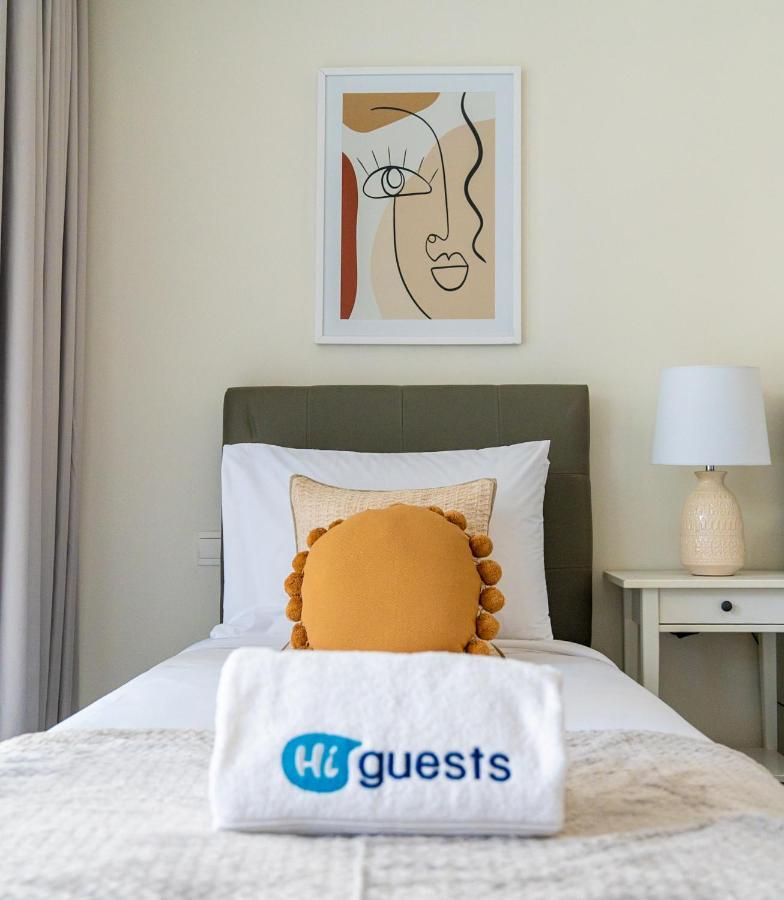 Higuests - Elegant With Terrace Minutes From Burj Khalifa Dubai