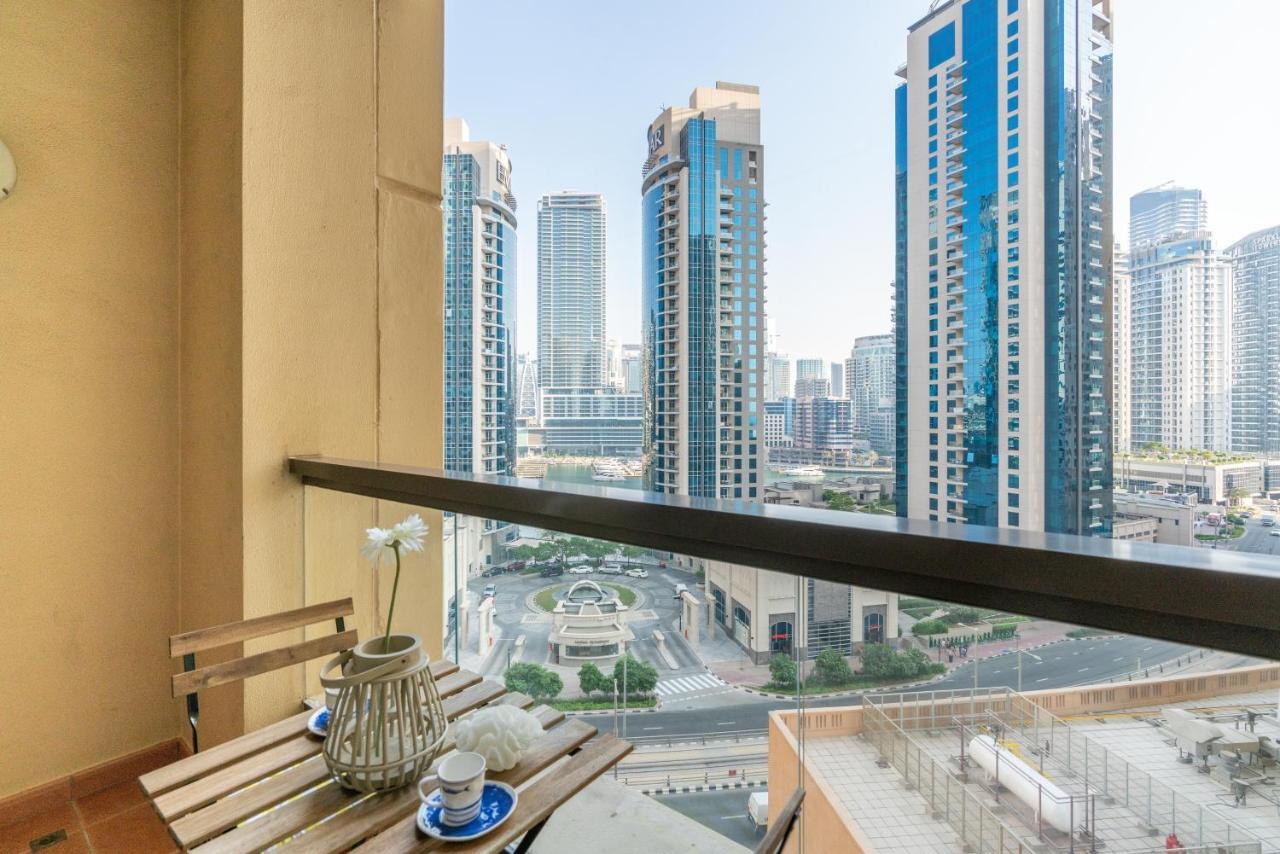 Ultimate / 7 Beds / Sea, Jbr And Ain Views / 3 Min Walk To Jbr / Large Families Or Groups / Perfect Vacation Destination Apartment Dubai