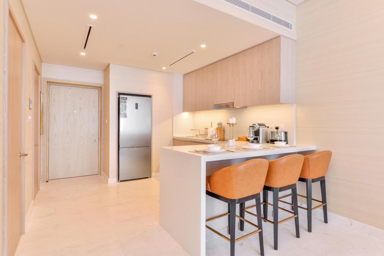 Aparthotel Ultra Luxury Palm Tower With Shared Facilities Dubai