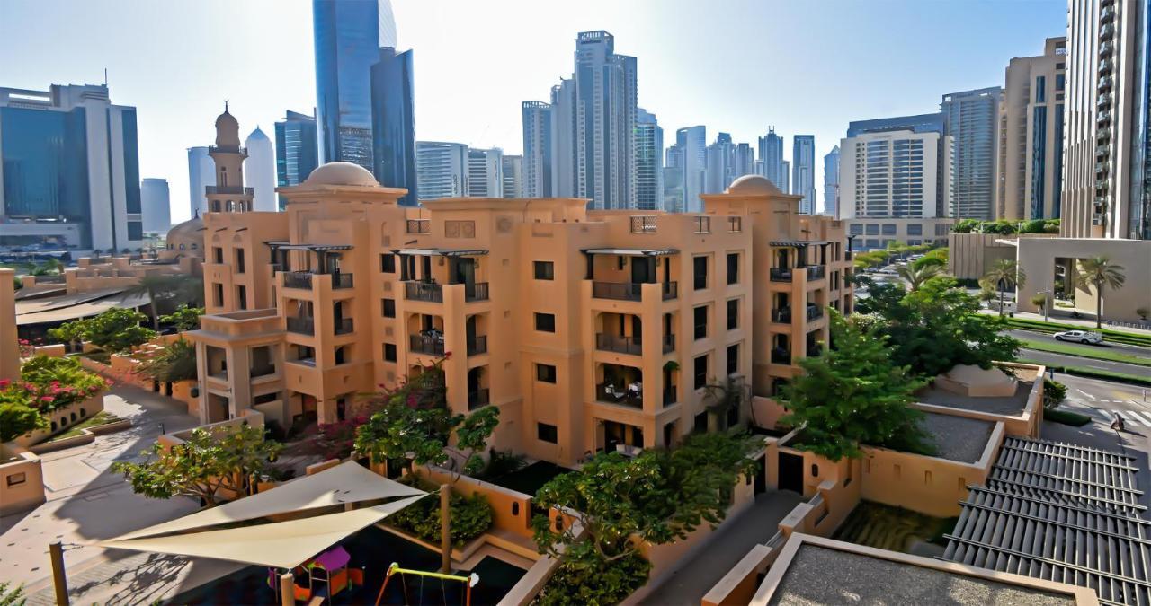 Brachium By Star Stays, Peaceful Downtown Short Walk To Mall & Burj Khalifa Apartment *