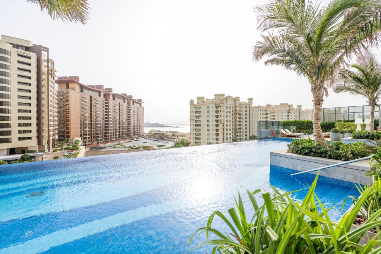Ultra Luxury Palm Tower With Shared Facilities Aparthotel
