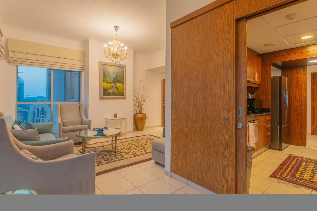 Spectacular Burj & Fountain View - Luxurious 3 Bedrooms & Maids - The Residences Apartment Dubai