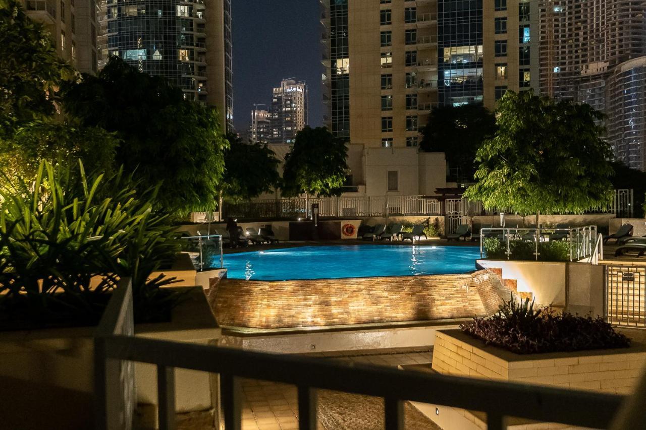 Spectacular Burj & Fountain View - Luxurious 3 Bedrooms & Maids - The Residences Apartment
