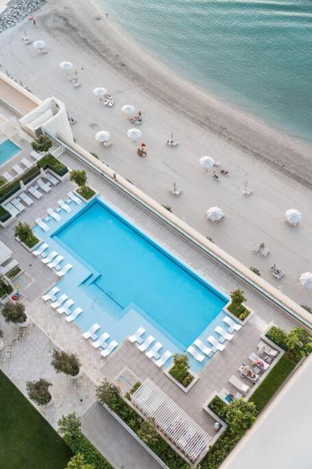 Prime Retreats - Vista Emaar Apartment Dubai