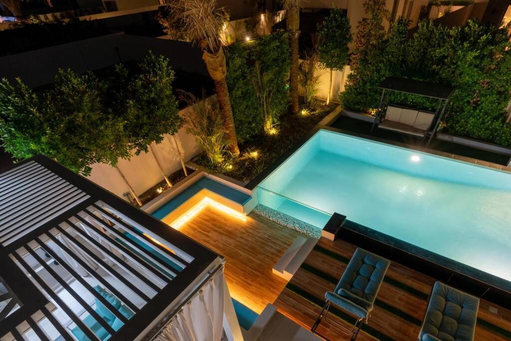 - 3 Bdr With Private Pool - Emaar Golf Links *